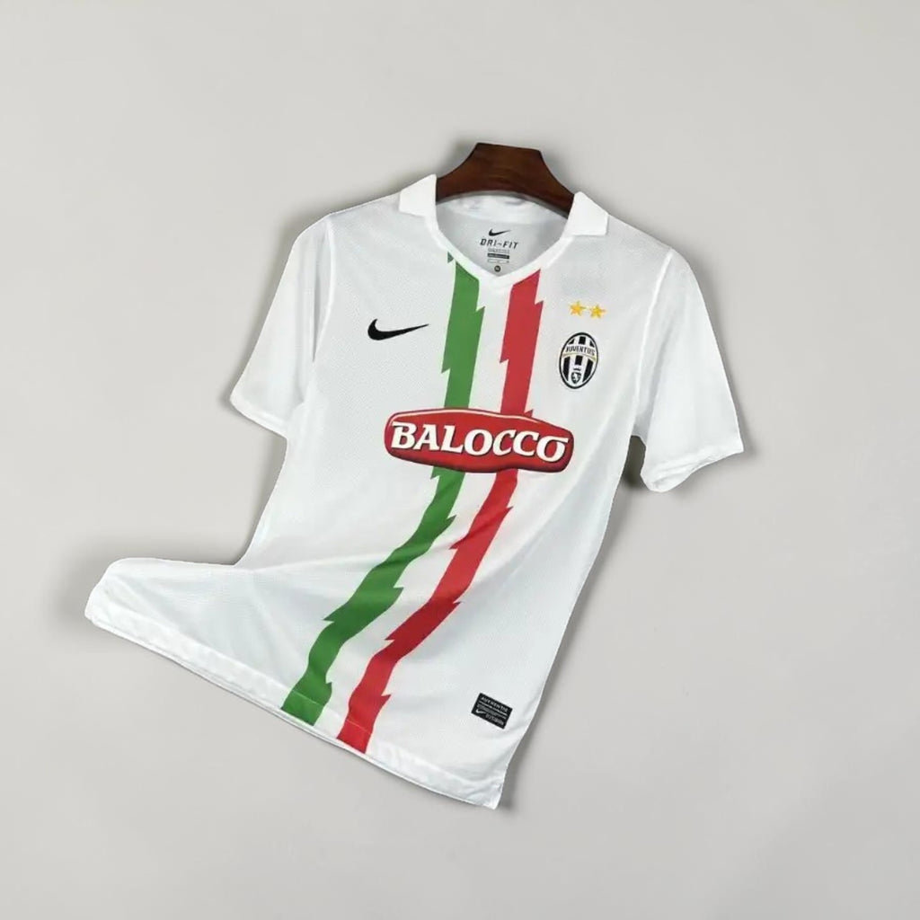 2010/11 Juventus Away Jersey